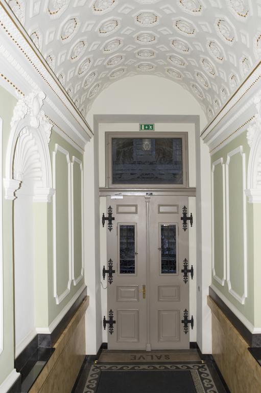 Apartament Modern Vsehrdova Praga